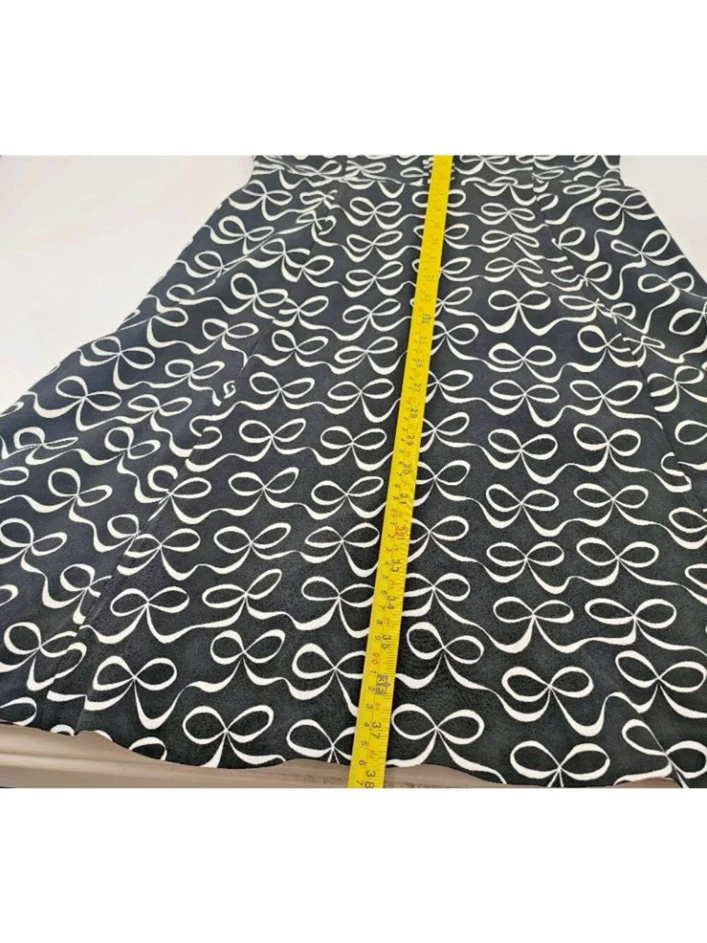 Kate Spade Women’s Size 2 Black Fit & Flare Knee Length Dress Classic